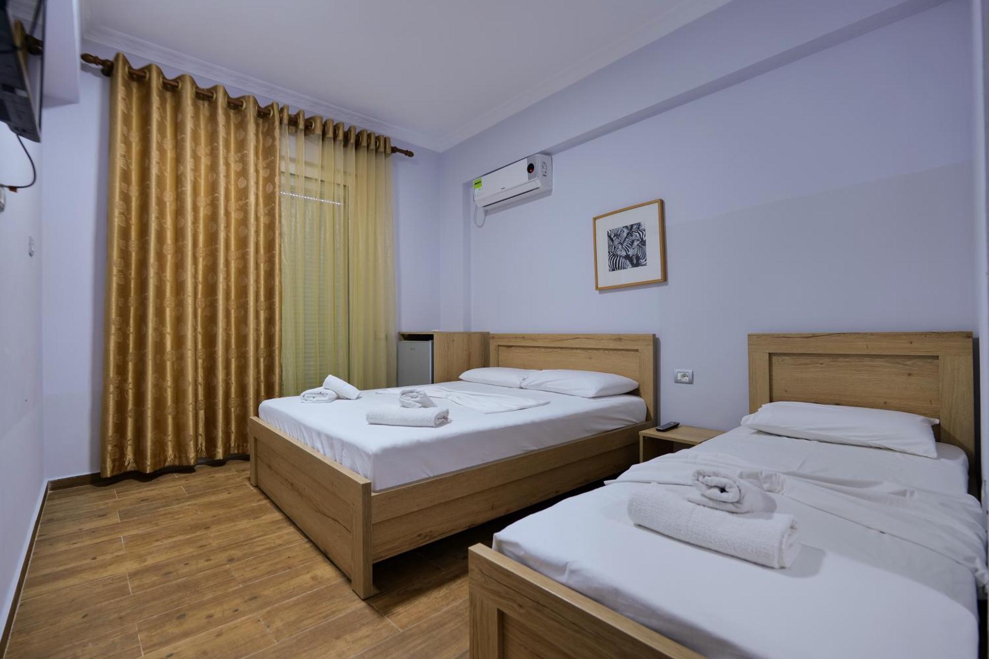 Hotel Billy 히마레 외부 사진
